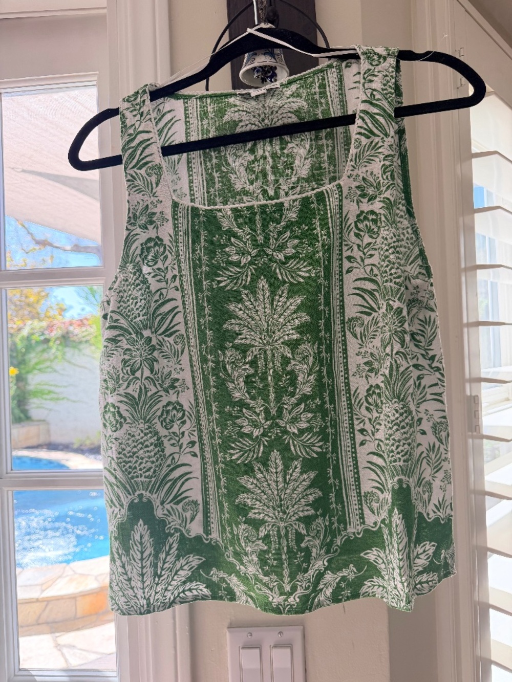 CeCe Green White Botanical Toile Print Sleeveless Top Size Small